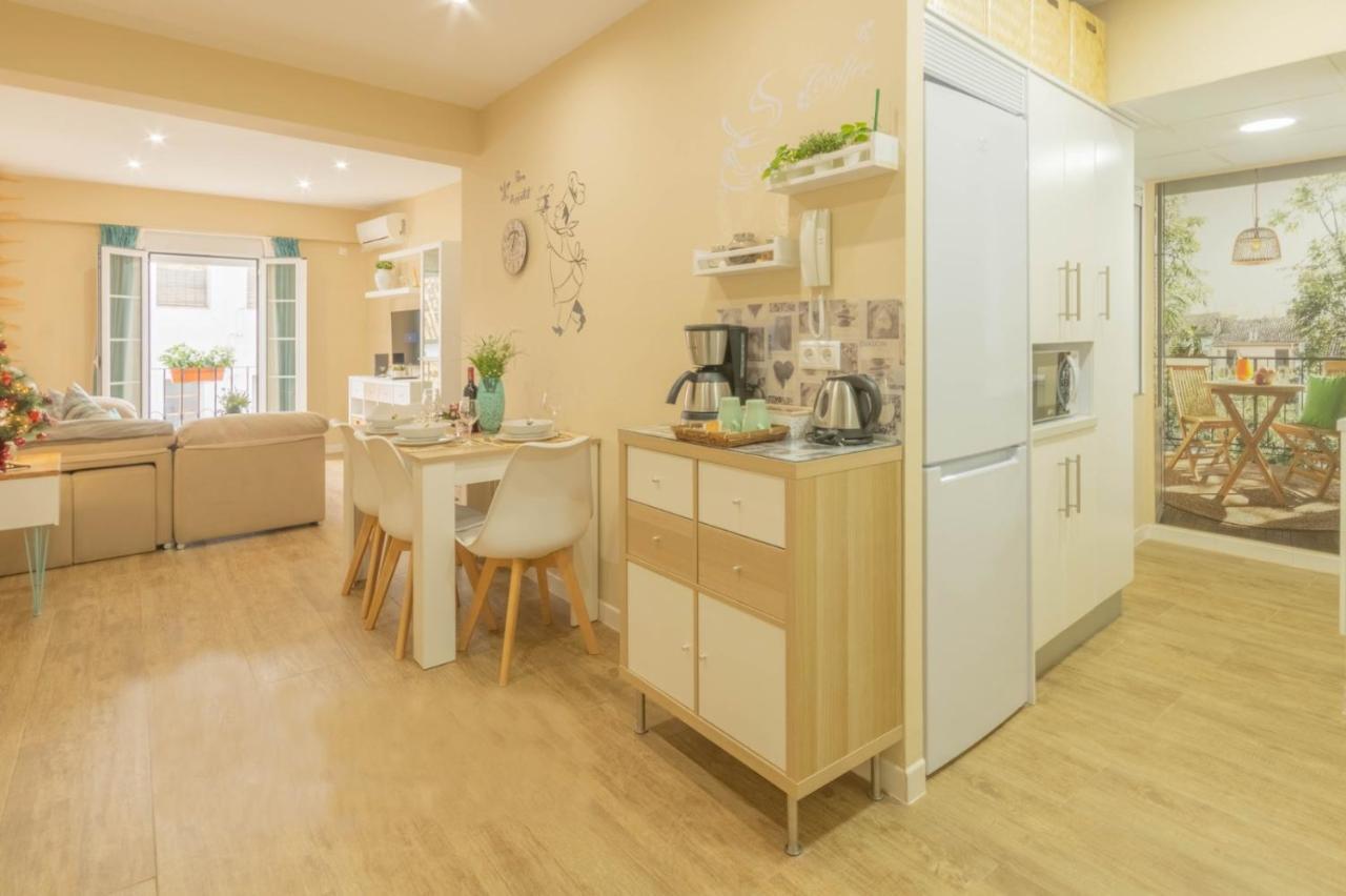 Apartamento Juani Centro Parking Y Wifi Gratis กอร์โดบา ภายนอก รูปภาพ
